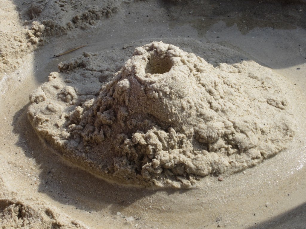 sandvolcano.jpg