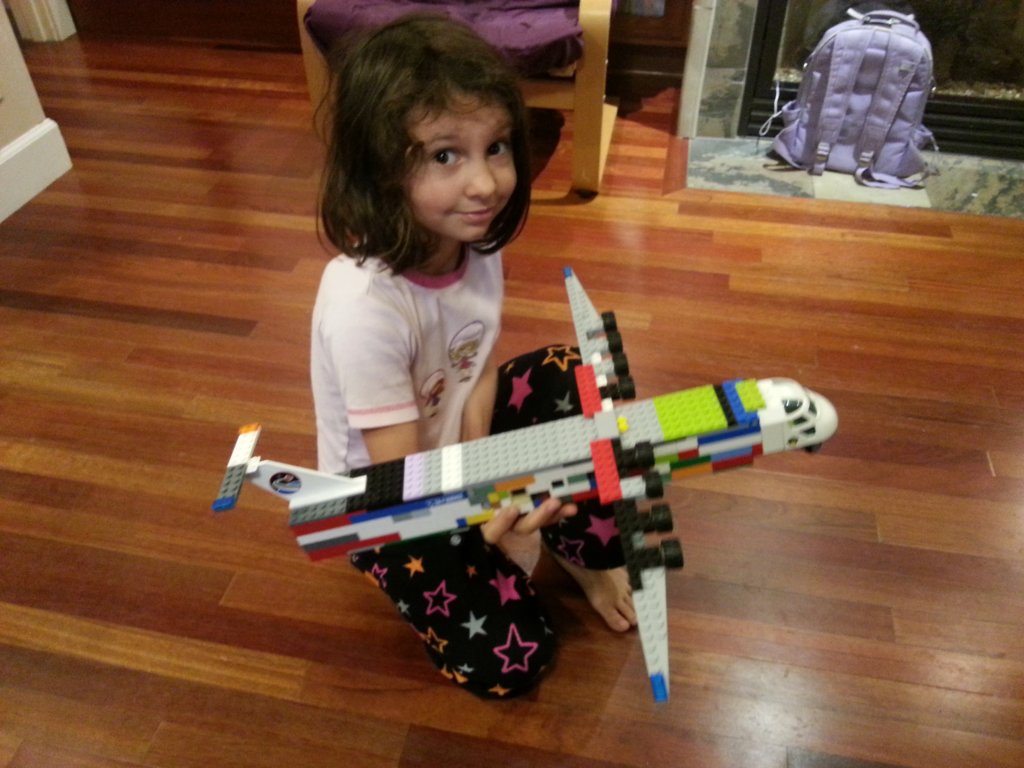 legoairplanethatmiabuilt.jpg